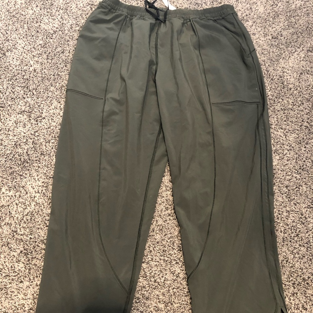 Lululemon joggers